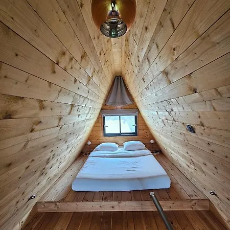 Logis Crozas La Cocotte Chalet